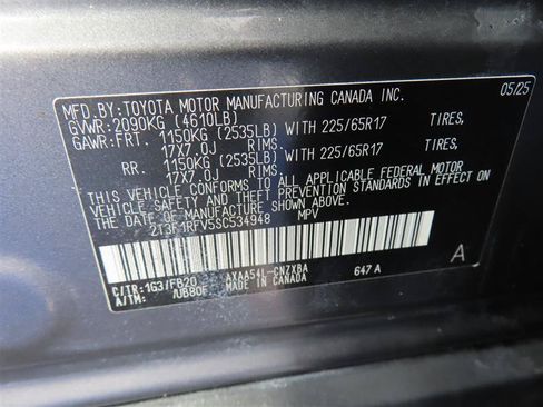 Used 2025 Toyota RAV4 LE AWD/4WD image 36