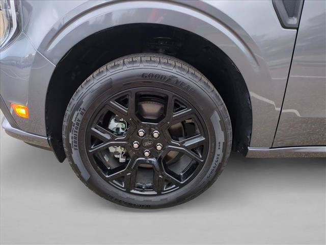 New 2026 Ford Maverick Lobo AWD/4WD image 10