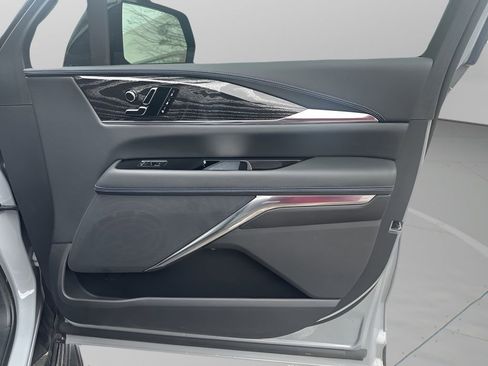 New 2026 Cadillac Escalade IQ Luxury 1 w/ LPO, Floor Liner Package image 14