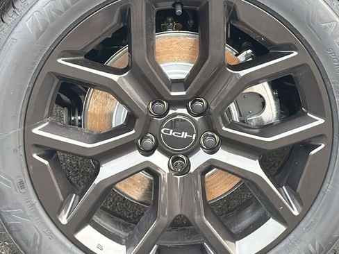 New 2025 Honda Pilot Touring image 5