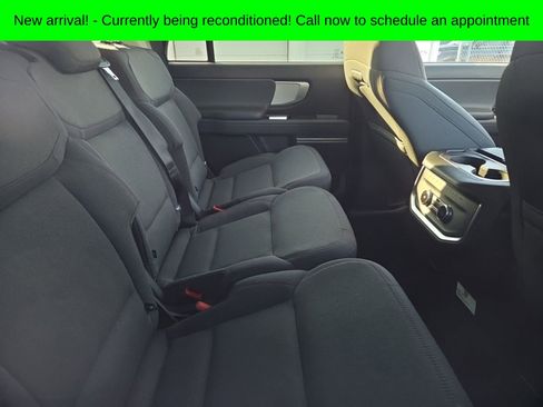 Used 2025 Ford Expedition Active image 9