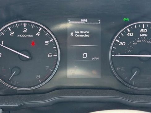 Used 2024 Subaru Crosstrek 2.0i Premium AWD/4WD image 15