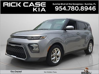 Certified 2022 Kia Soul LX w/ Technology Package