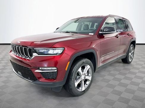 New 2025 Jeep Grand Cherokee Limited w/ Luxury Tech Group II image 11