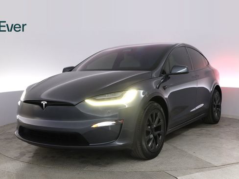 Used 2023 Tesla Model X AWD/4WD image 2