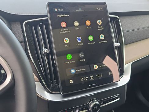 New 2026 Volvo XC90 T8 Plus w/ Protection Package Premier image 24