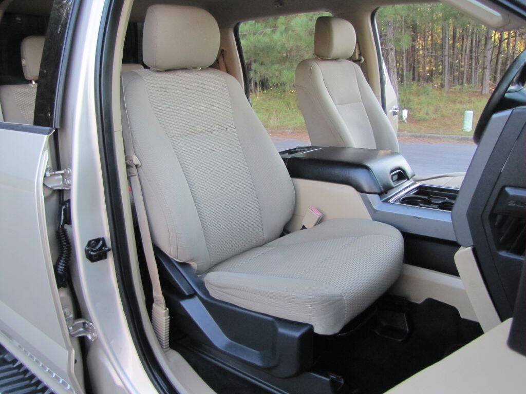 Used 2018 Ford F250 XLT w/ XLT Premium Package AWD/4WD image 22