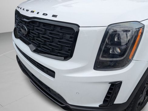 Certified 2021 Kia Telluride SX w/ SX Prestige Package AWD/4WD image 48