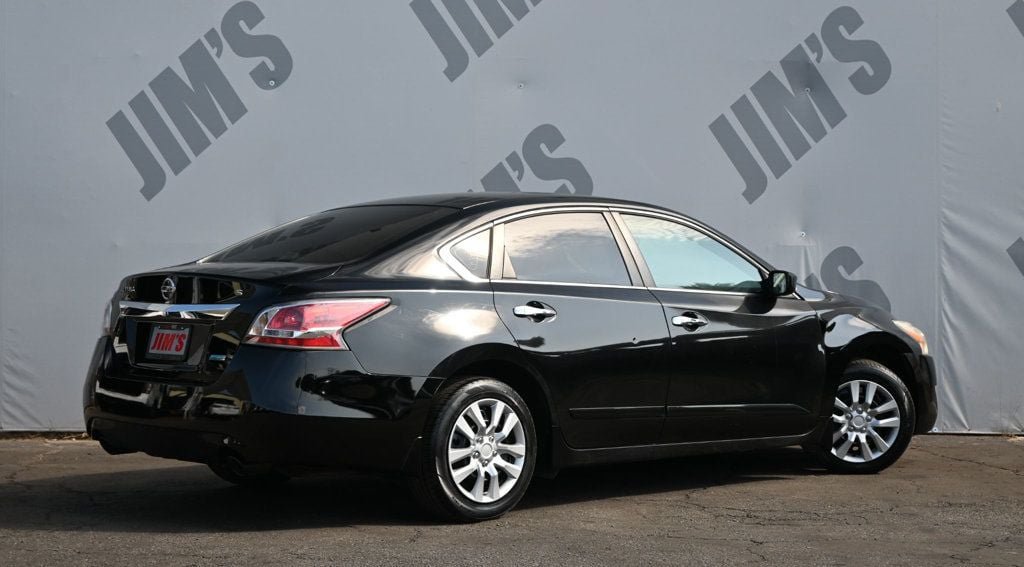 Used 2014 Nissan Altima 2.5 S FWD image 5