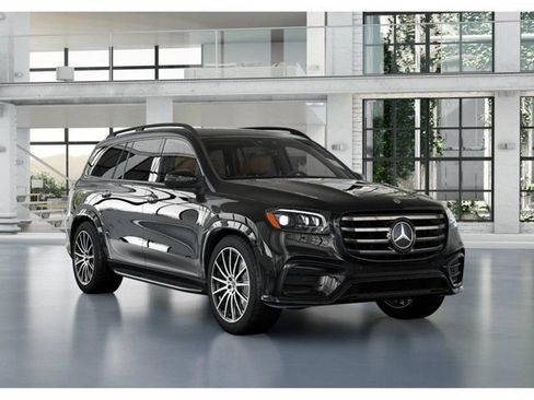 Used 2026 Mercedes-Benz GLS 450 4MATIC image 11