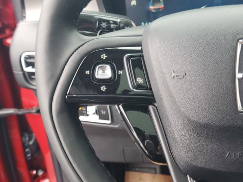 New 2026 Lincoln Corsair Reserve w/ Jet Appearance Package image 17