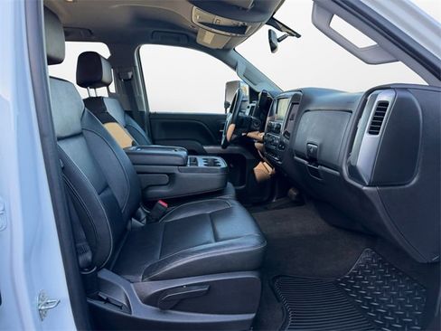 Used 2018 Chevrolet Silverado 2500 LT w/ All Star Edition image 15