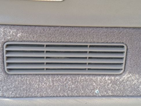 Used 1995 Ford F150 XL image 15