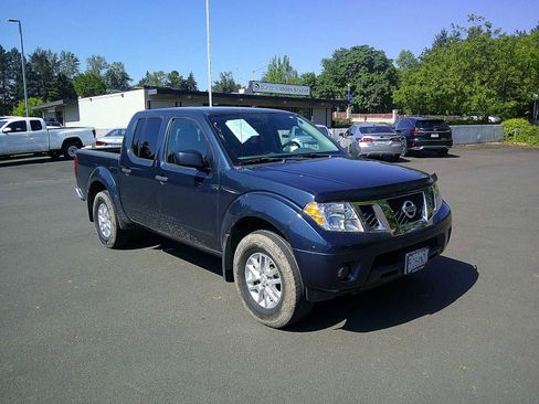 Used 2019 Nissan Frontier SV AWD/4WD image 7