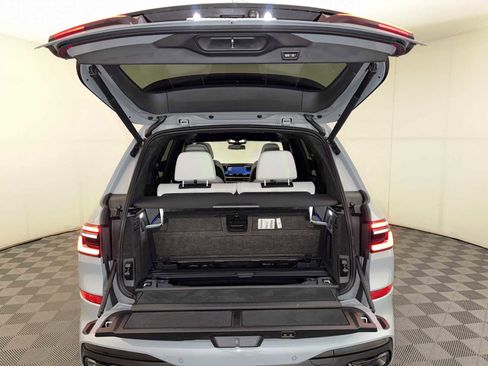 Certified 2023 BMW X7 xDrive40i w/ M Sport Package image 24