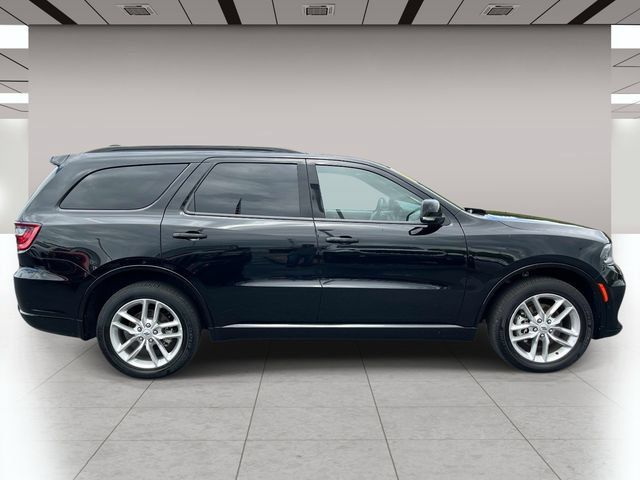 Used 2025 Dodge Durango GT AWD/4WD image 2