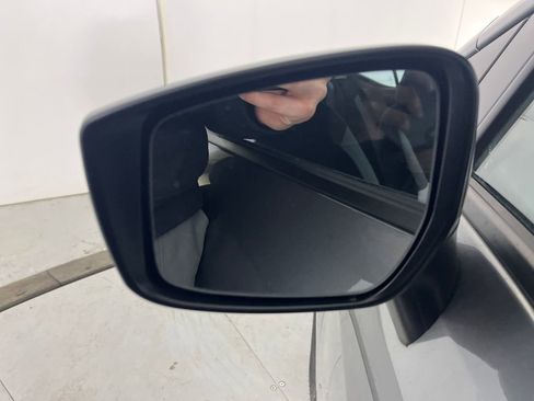 Used 2025 Nissan Versa S w/ S Plus Package image 37