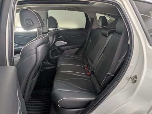 Used 2019 Acura RDX AWD/4WD image 17