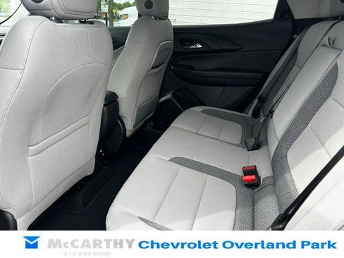 New 2026 Chevrolet TrailBlazer LT w/ Convenience Package FWD image 18
