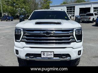 Used 2025 Chevrolet Silverado 2500 High Country w/ High Country Premium Package video 2