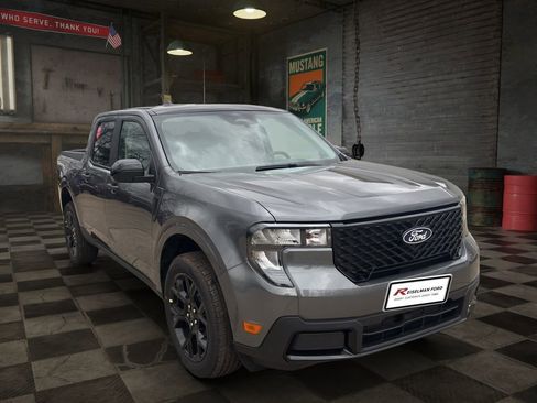 New 2026 Ford Maverick XLT w/ XLT Luxury Package AWD/4WD image 2