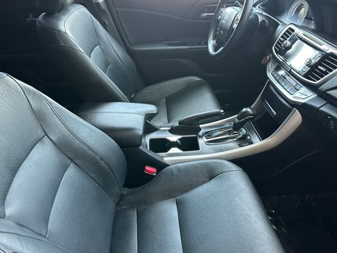 Used 2014 Honda Accord EX-L image 26