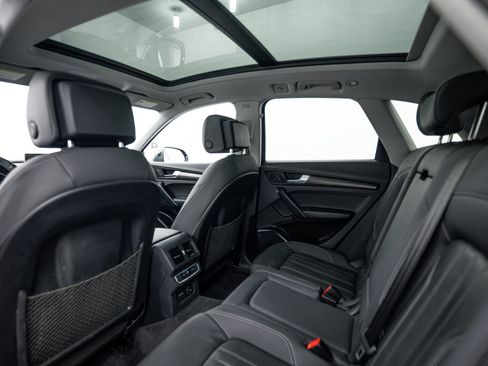 Certified 2023 Audi Q5 2.0T Premium w/ Convenience Package AWD/4WD image 19
