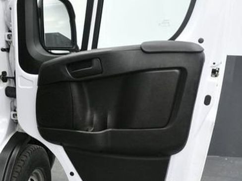 Used 2023 RAM ProMaster 2500 image 10