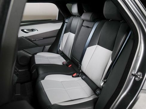 Certified 2026 Land Rover Range Rover Velar Dynamic SE AWD/4WD image 5