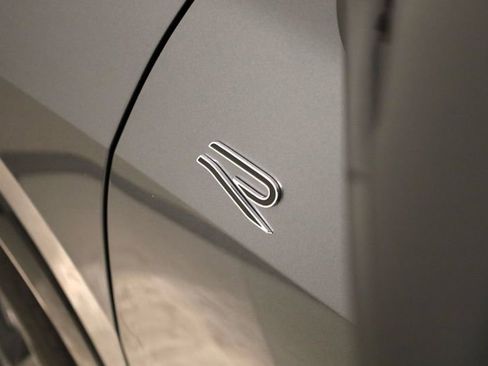 New 2026 Volkswagen Tiguan SE R-Line image 40