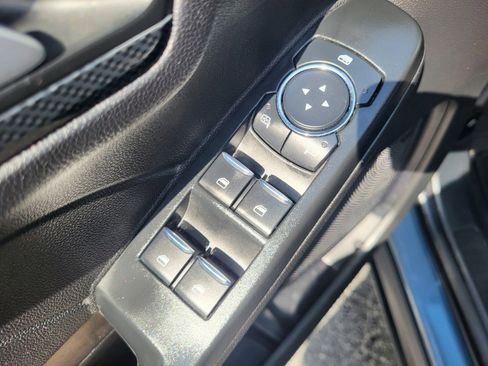 Certified 2025 Ford Escape ST-Line w/ Tech Pack #1 image 19