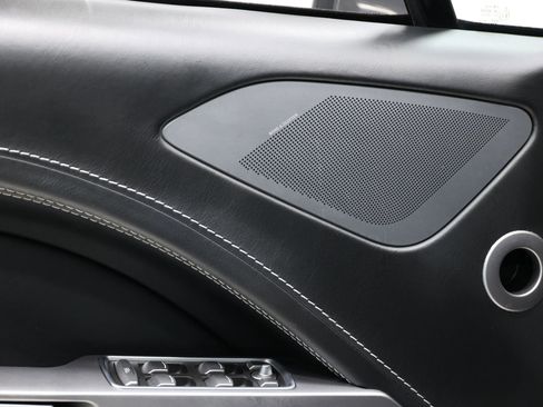 Used 2015 Aston Martin Rapide S image 10