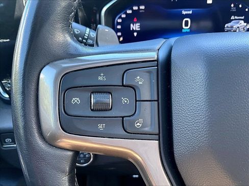 Used 2022 Chevrolet Silverado 1500 High Country w/ High Country Premium Package AWD/4WD image 23