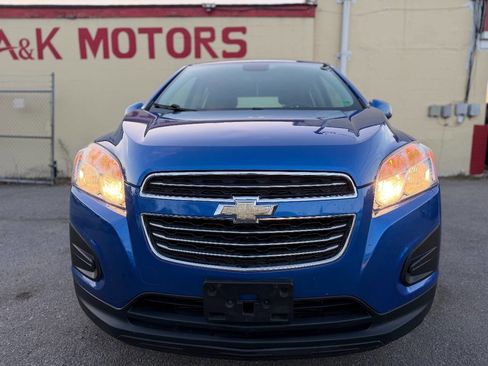 Used 2016 Chevrolet Trax LS image 2