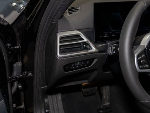 New 2026 BMW 330i xDrive Sedan w/ M Sport Package image 14