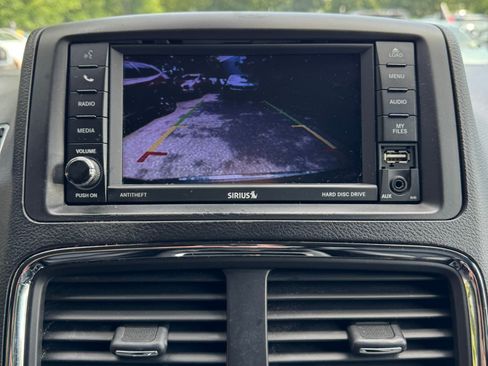 Used 2019 Dodge Grand Caravan GT FWD image 21