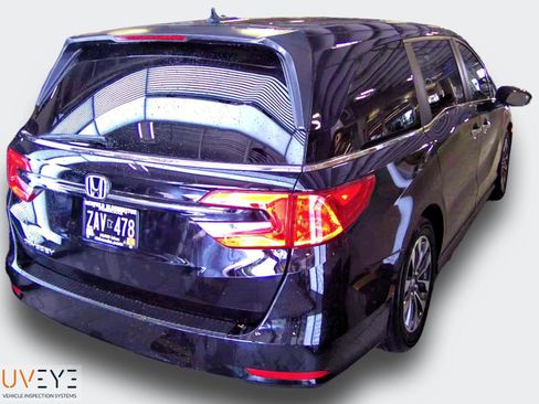 Certified 2024 Honda Odyssey EX-L image 8