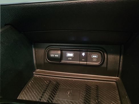 Used 2023 Kia Sportage EX image 21