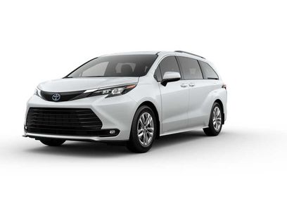 New 2025 Toyota Sienna XLE
