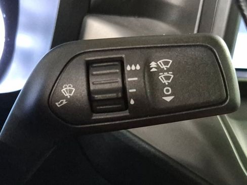 Used 2024 Ford Maverick XL FWD image 15
