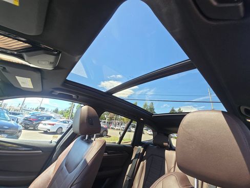 Used 2019 BMW X3 xDrive30i w/ Premium Package AWD/4WD image 23