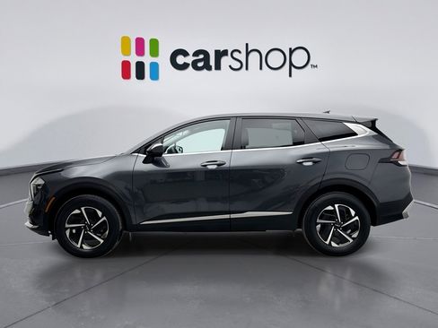 Used 2023 Kia Sportage LX image 2