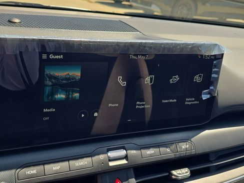 New 2026 Kia K4 FWD image 22