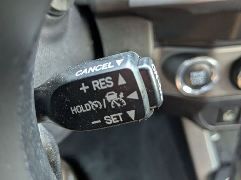 Used 2021 Toyota Tacoma TRD Off-Road w/ Technology Package AWD/4WD image 22