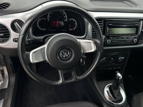 Used 2013 Volkswagen Beetle 2.5 FWD image 14