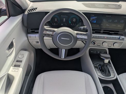 New 2026 Hyundai Kona SE FWD image 29