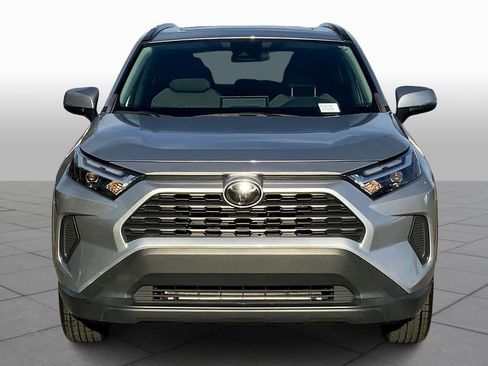 Used 2023 Toyota RAV4 XLE image 3