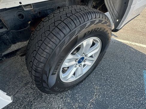 Used 2020 Ford F150 XL w/ Equipment Group 101A Mid AWD/4WD image 16