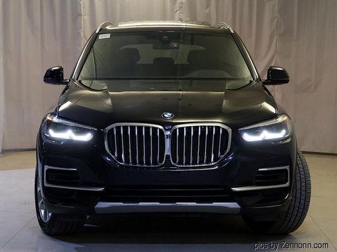 Used 2022 BMW X5 xDrive40i w/ Premium Package image 5