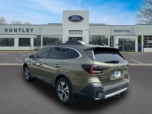Used 2020 Subaru Outback Touring AWD/4WD image 5
